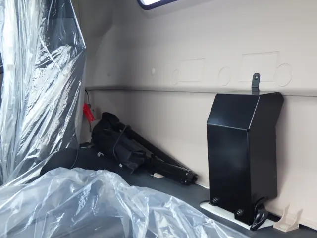 三菱 キャンター 2RG-FEB80(2WD)の写真49