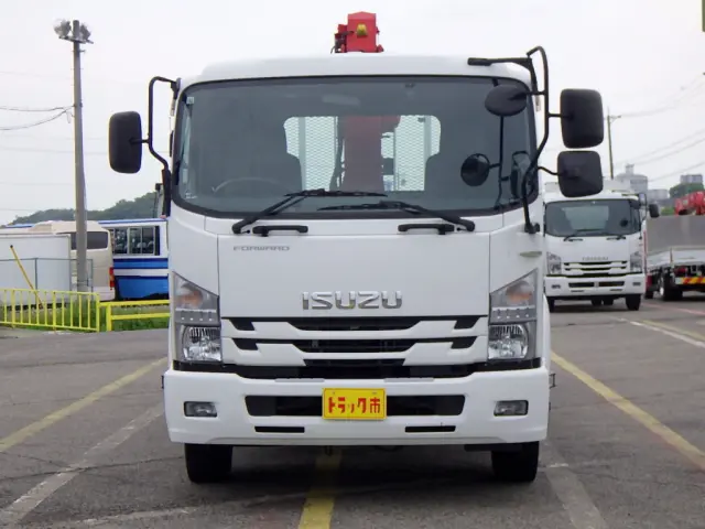 いすゞ フォワード 2RG-FRR90S2(2WD)の写真3