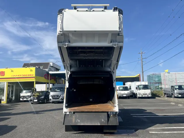 いすゞ エルフ TPG-NMR85AN(2WD)の写真8