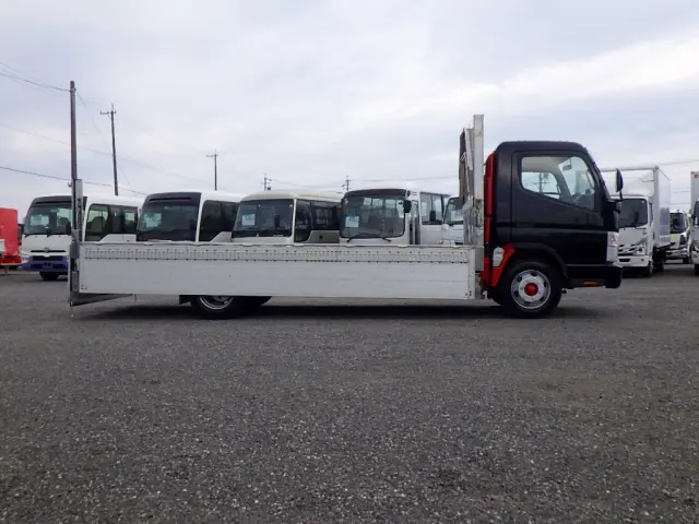 三菱 キャンター TPG-FEB80(2WD)の写真5