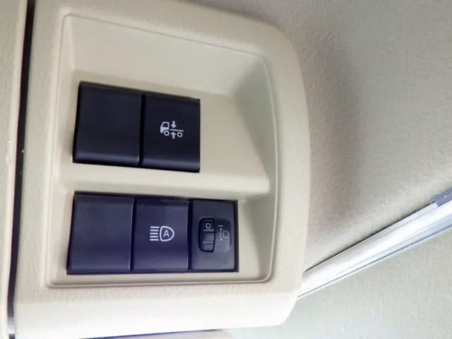 日野 レンジャー 2PG-FD2ABG(2WD)の写真42
