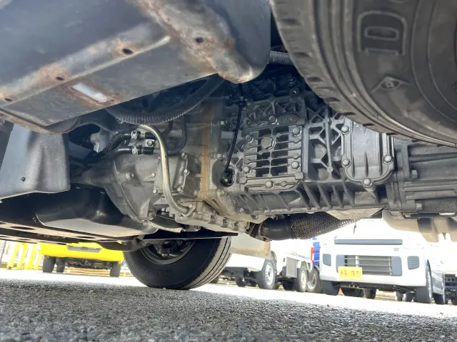 いすゞ エルフ TRG-NJR85A(2WD)の写真33