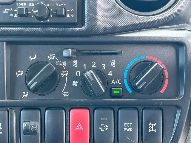 日野 デュトロ 2RG-XZU605X(2WD)の写真28