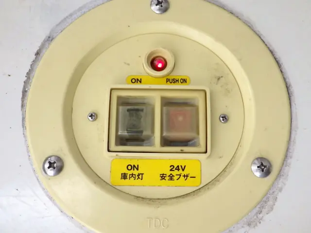 日野 レンジャー 2DG-GC2ABA(2WD)の写真13