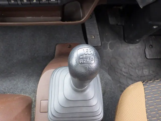 日野 レンジャー 2DG-GC2ABA(2WD)の写真20