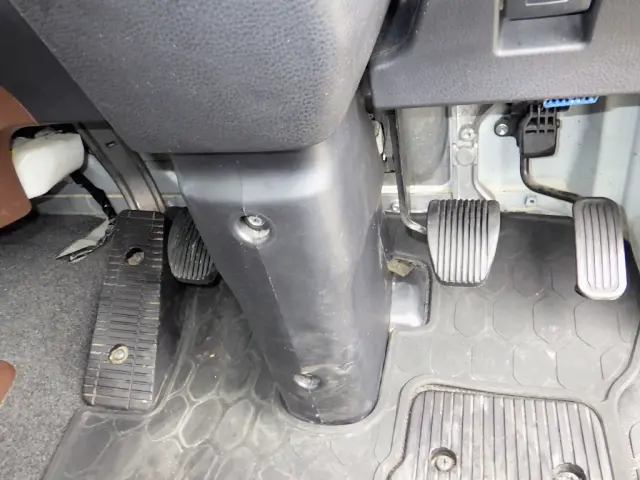 日野 レンジャー 2DG-GC2ABA(2WD)の写真31