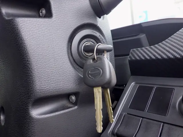 日野 レンジャー 2DG-GC2ABA(2WD)の写真50