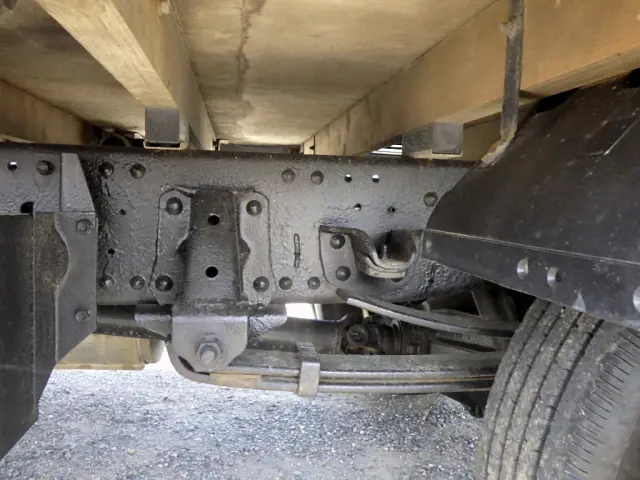 いすゞ エルフ 2RG-NPS88AR(4WD)の写真25