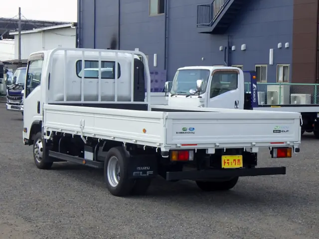 いすゞ エルフ 2RG-NPS88AR(4WD)の写真34