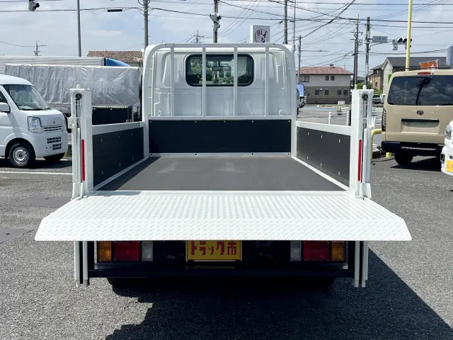 マツダ タイタン 2RG-LKR88AF(2WD)の写真6