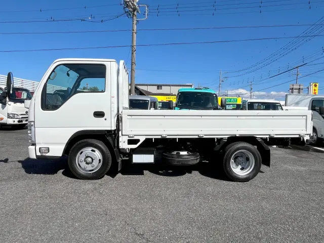 日産 アトラス 2RG-AJR88A(2WD)の写真3