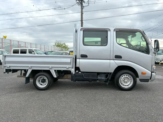 トヨタ ダイナ 3BF-TRY230(2WD)の写真4
