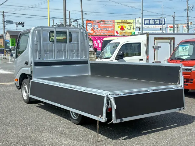 トヨタ ダイナ 3BF-TRY230(2WD)の写真7