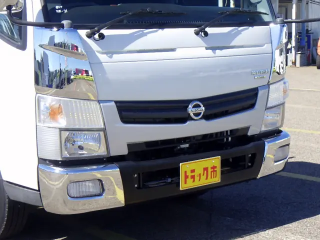 日産 アトラス TRG-FEB2W(2WD)の写真3