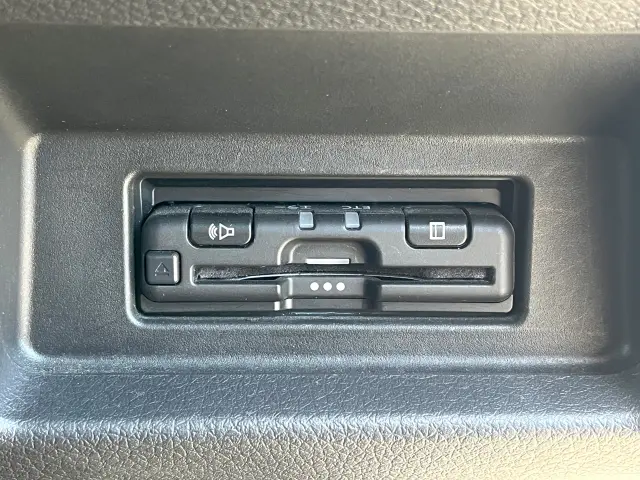 日産 キャラバン 3BF-DS4E26(2WD)の写真28