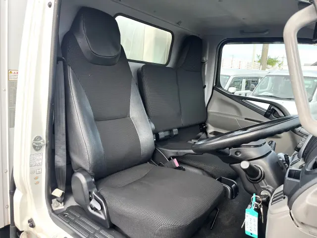 三菱 キャンター TPG-FBA50(2WD)の写真22