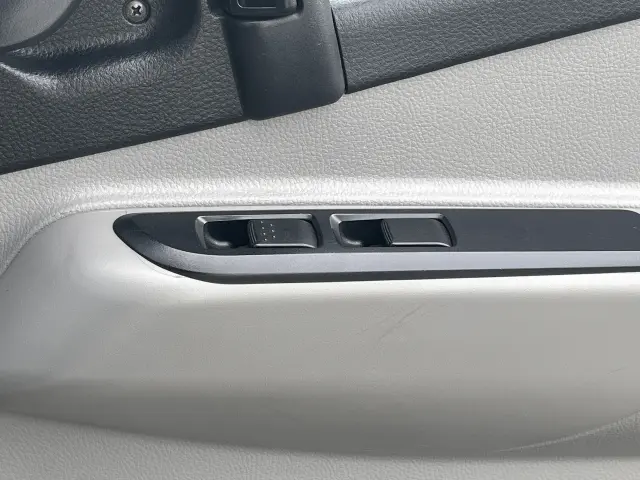 三菱 キャンター TPG-FBA50(2WD)の写真33