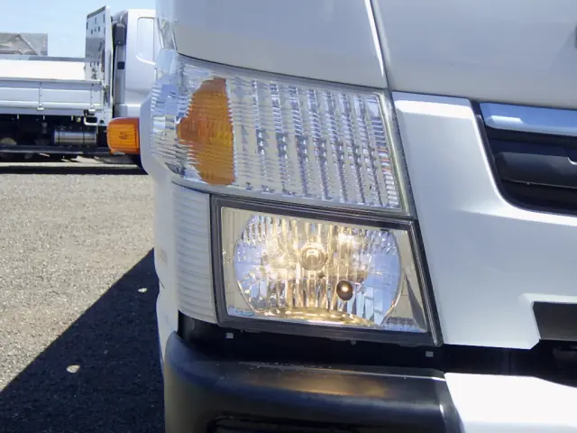 三菱 キャンター 2PG-FED90(2WD)の写真3