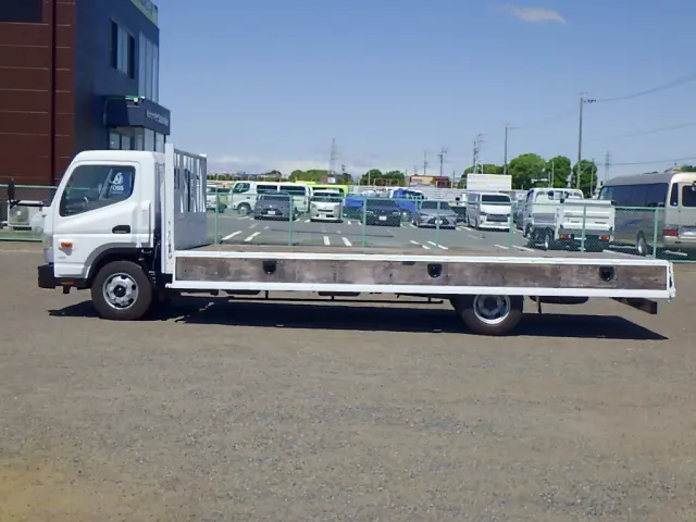 三菱 キャンター 2PG-FED90(2WD)の写真8