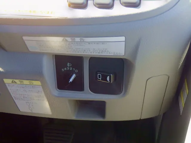 三菱 キャンター 2PG-FED90(2WD)の写真16