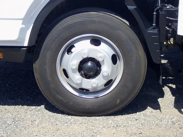 三菱 キャンター 2PG-FED90(2WD)の写真24