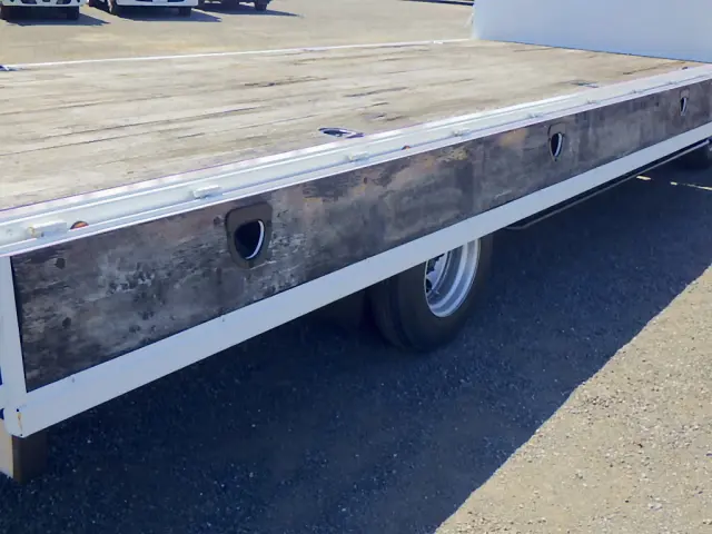 三菱 キャンター 2PG-FED90(2WD)の写真39