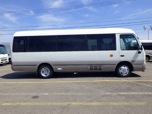 トヨタ コースター SDG-XZB50(2WD)の写真5