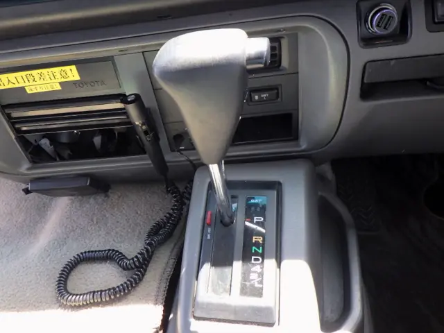 トヨタ コースター SDG-XZB50(2WD)の写真14