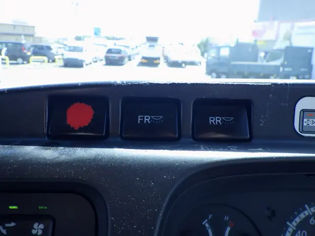 トヨタ コースター SDG-XZB50(2WD)の写真21