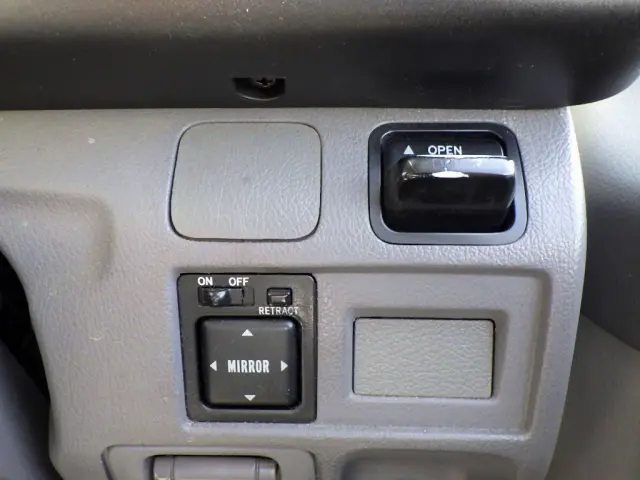 トヨタ コースター SDG-XZB50(2WD)の写真23