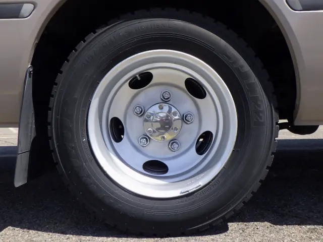 トヨタ コースター SDG-XZB50(2WD)の写真33