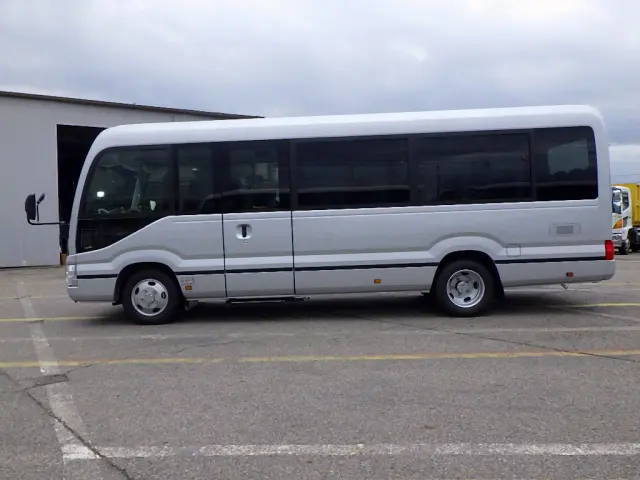 トヨタ コースター 2WG-GDB110(2WD)の写真4