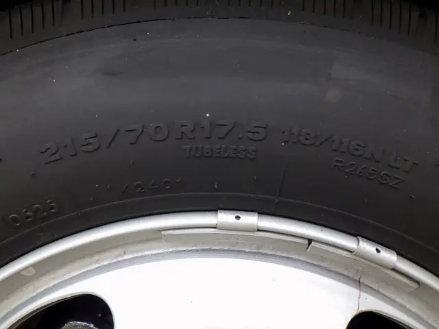 トヨタ コースター 2WG-GDB110(2WD)の写真22