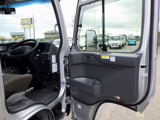 トヨタ コースター 2WG-GDB110(2WD)の写真24