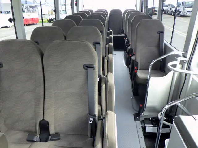 トヨタ コースター 2WG-GDB110(2WD)の写真47
