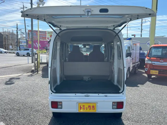 日産 クリッパーバン HBD-DR17V(4WD)の写真8