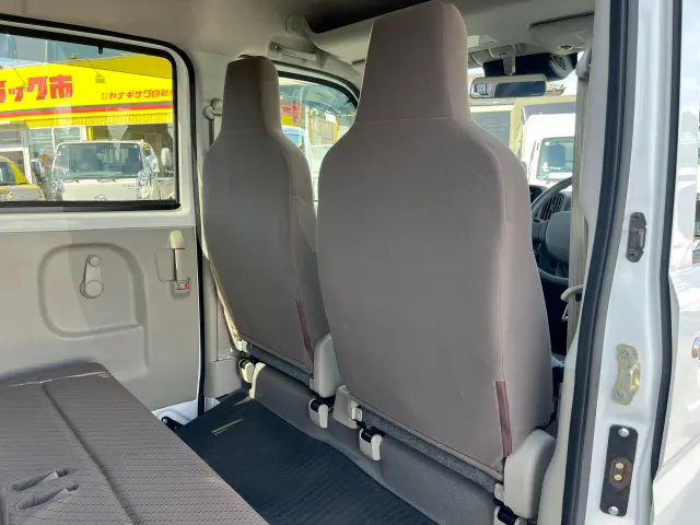 日産 クリッパーバン HBD-DR17V(4WD)の写真25