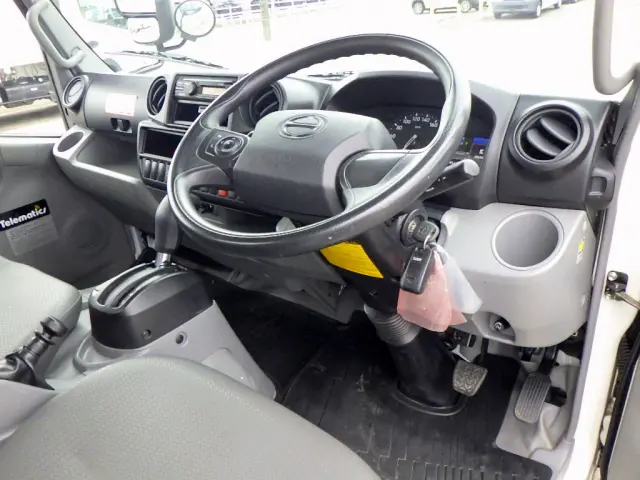 日野 デュトロ 2RG-XZU600X(2WD)の写真16