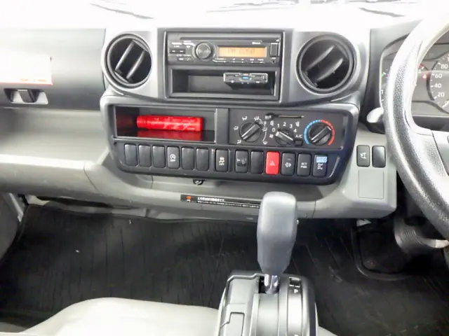 日野 デュトロ 2RG-XZU600X(2WD)の写真19