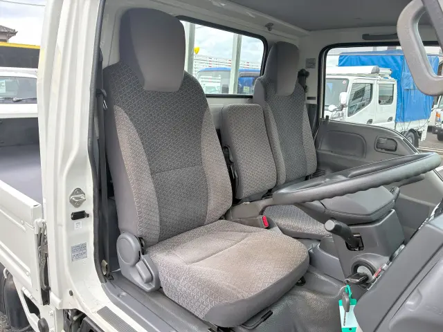 いすゞ エルフ TRG-NJR85A(2WD)の写真14