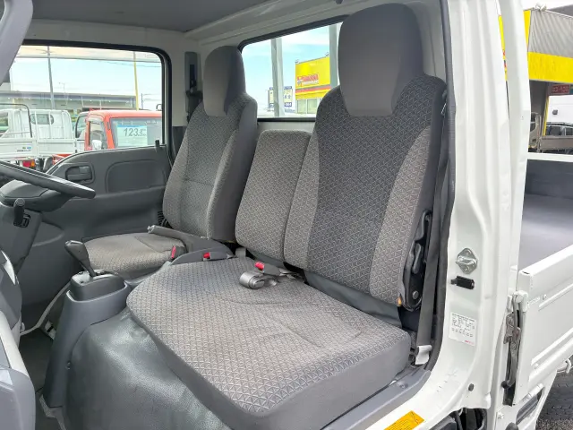 いすゞ エルフ TRG-NJR85A(2WD)の写真15