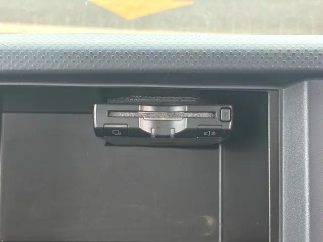 いすゞ エルフ TRG-NJR85A(2WD)の写真25