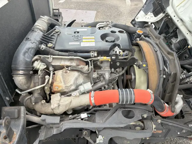 いすゞ エルフ TRG-NJR85A(2WD)の写真30