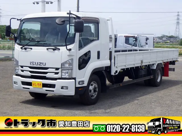 いすゞ フォワード TKG-FRR90S2(2WD)の写真1