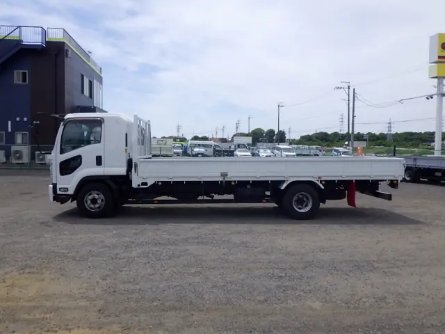 いすゞ フォワード TKG-FRR90S2(2WD)の写真4