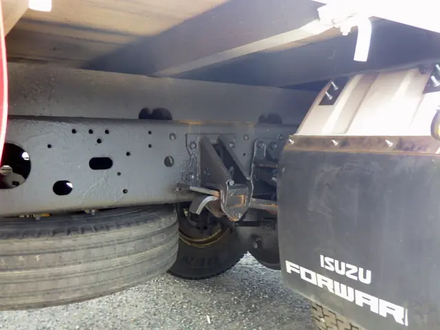 いすゞ フォワード TKG-FRR90S2(2WD)の写真27