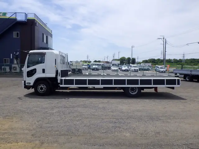 いすゞ フォワード TKG-FRR90S2(2WD)の写真33