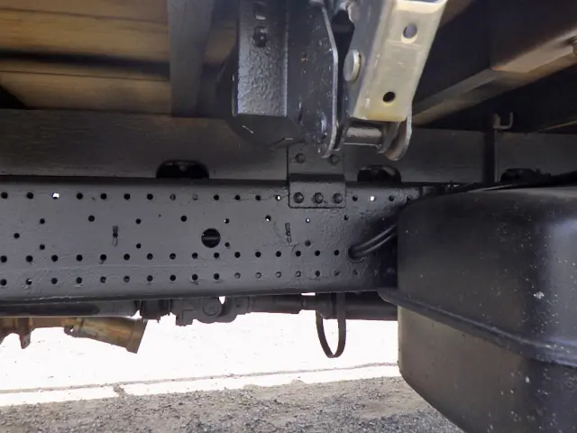 いすゞ フォワード TKG-FRR90S2(2WD)の写真39