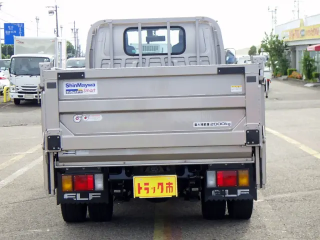 いすゞ エルフ TRG-NJR85A(2WD)の写真6