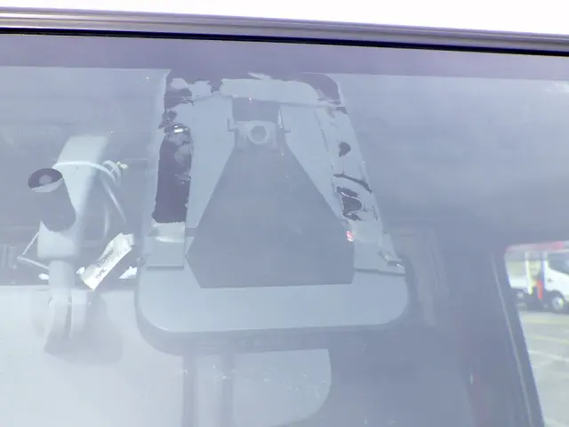 いすゞ エルフ TRG-NJR85A(2WD)の写真21